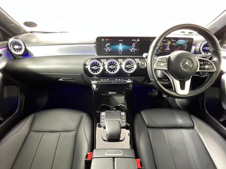 2022-Mercedes-Benz-A-Class-A-200-Progressive-Auto_1