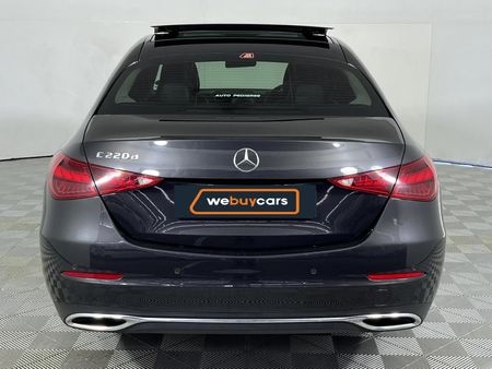 2022-Mercedes-Benz-C-Class-C-220d-Auto_18