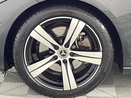 2022-Mercedes-Benz-C-Class-C-220d-Auto_4