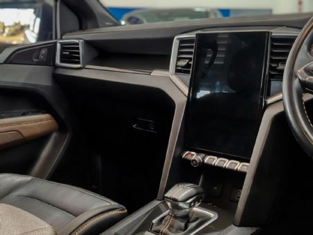 2023-Volkswagen-Amarok-20-BiTDI-154kW-4Motion-Panamericana-Auto-Double-C_15