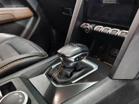 2023-Volkswagen-Amarok-20-BiTDI-154kW-4Motion-Panamericana-Auto-Double-C_18