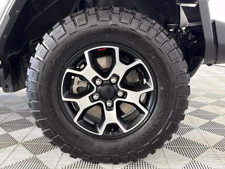 2023-Jeep-Wrangler-Unlimited-Rubicon-36-V6_5