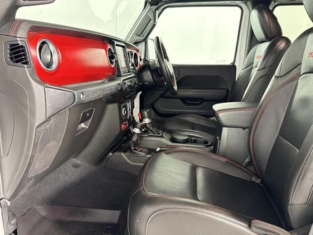 2023-Jeep-Wrangler-Unlimited-Rubicon-36-V6_8