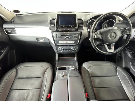 2016-Mercedes-Benz-GLE-350d-4Matic_1