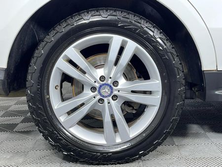 2016-Mercedes-Benz-GLE-350d-4Matic_7