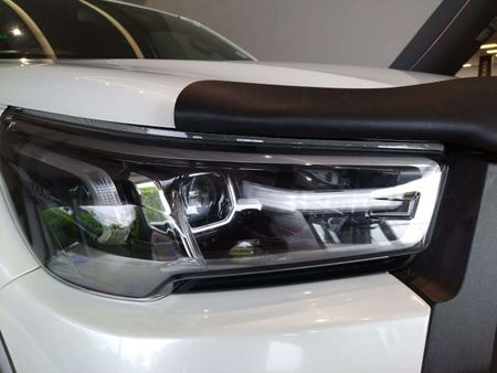 2024-Toyota-Hilux-28-GD-6-Raised-Body-Legend-Auto-Double-Cab_2