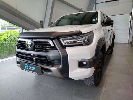 2024-Toyota-Hilux-28-GD-6-Raised-Body-Legend-Auto-Double-Cab_3