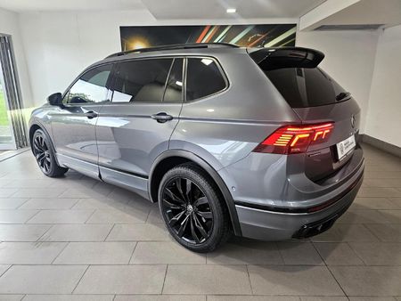 2023-Volkswagen-Tiguan-Allspace-14-TSI-R-Line-DSG-Auto_14