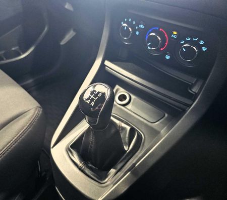 2020-Ford-Figo-Freestyle-15Ti-VCT-Trend-5-dr_9