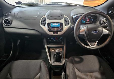 2020-Ford-Figo-Freestyle-15Ti-VCT-Trend-5-dr_7