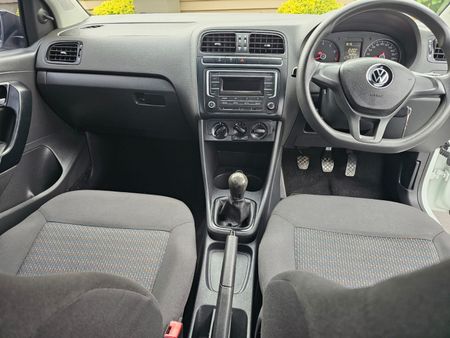 2022-Volkswagen-Polo-Vivo-14-Hatch-74000-KM_6