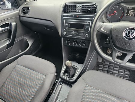 2022-Volkswagen-Polo-Vivo-14-Hatch-74000-KM_7