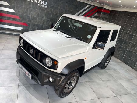 2023-Suzuki-Jimny-15-GLX_13