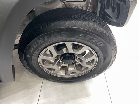 2023-Suzuki-Jimny-15-GLX_4