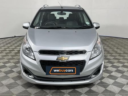 2015-Chevrolet-Spark-12-LT_14