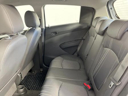 2015-Chevrolet-Spark-12-LT_3