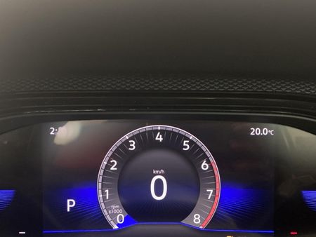 2025-Volkswagen-Polo-10-TSI-Life-Auto-DSG_15