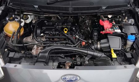 2018-Ford-Figo-15Ti-VCT-Ambiente-5-dr_5
