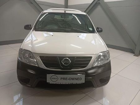 2022-Nissan-NP200-16-AC-Safety-Pack_1