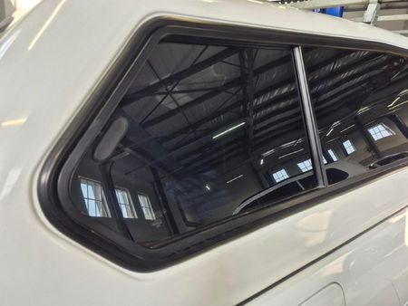 2022-Nissan-NP200-16-AC-Safety-Pack_27
