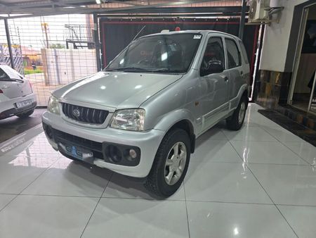 2002-Daihatsu-Terios-13_2