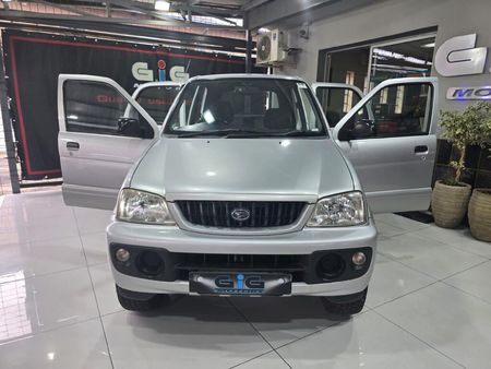 2002-Daihatsu-Terios-13_6