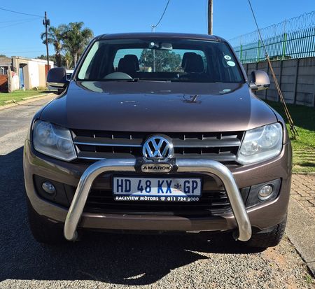 2015-Volkswagen-Amarok-20-TDI-Trendline-103kW-Double-Cab_1