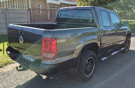 2015-Volkswagen-Amarok-20-TDI-Trendline-103kW-Double-Cab_6