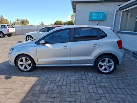2018-Volkswagen-Polo-Vivo-16-Highline-5-dr_2