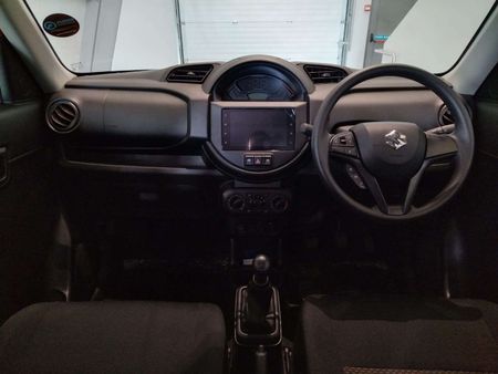2026-Suzuki-S-Presso-10-GL_4