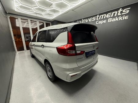 2026-Suzuki-Ertiga-15-GA_4