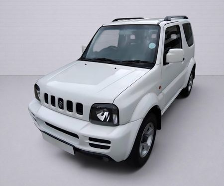 2008-Suzuki-Jimny-13_3