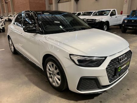 2020-Audi-A1-Sportback-15-TFSI-Auto-35-TFSI_0
