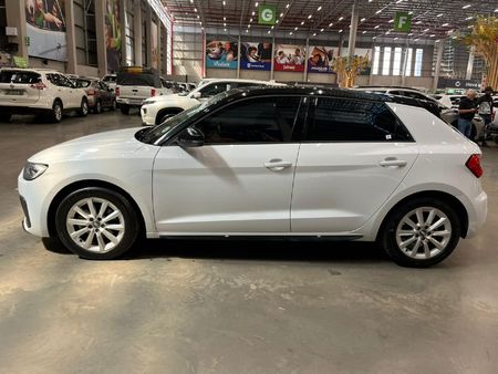 2020-Audi-A1-Sportback-15-TFSI-Auto-35-TFSI_5