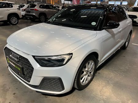 2020-Audi-A1-Sportback-15-TFSI-Auto-35-TFSI_6