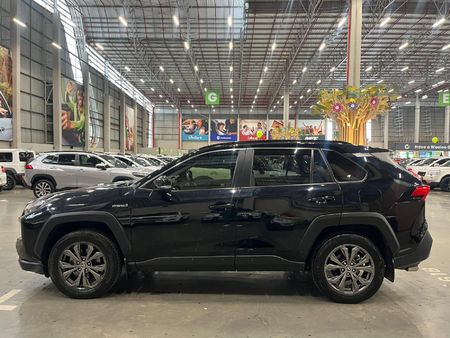 2023-Toyota-RAV4-25-GX-R-Hyrbid-CVT-E-Four_5