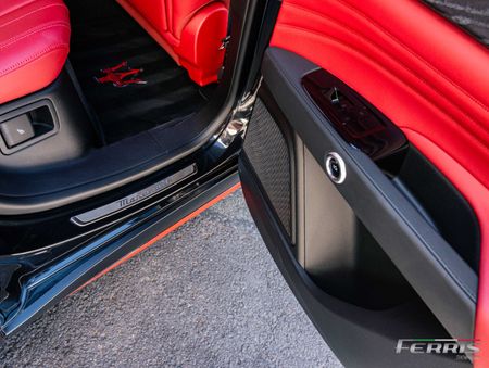 2024-Maserati-Grecale-Modena_19