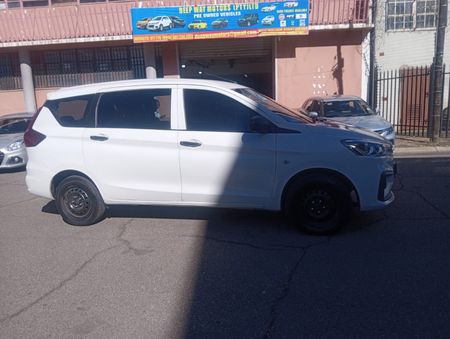 2025-Suzuki-Ertiga-15-GL_6