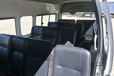 2019-Toyota-Quantum-25-D-4D-Sesfikile-16-seat_8