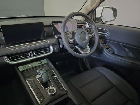 2025-GWM-P-Series-P300-24TD-LT-Double-Cab-Auto_11