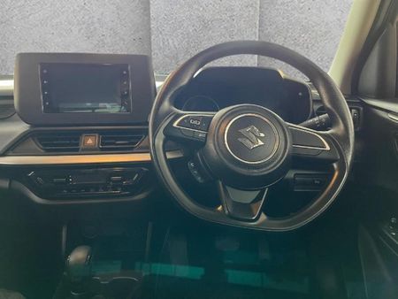 2025-Suzuki-Swift-12-GL-Auto_10