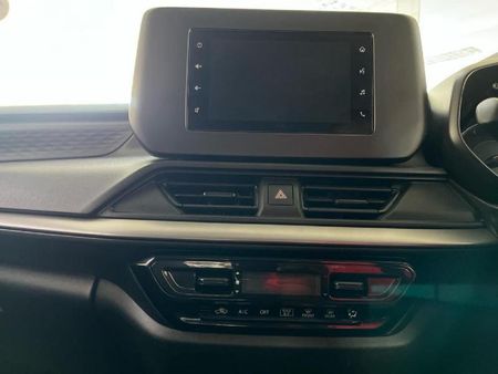 2025-Suzuki-Swift-12-GL-Auto_16