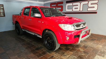 2010-Toyota-Hilux-30-D-4D-Raider-Raised-Body-Double-Cab_0