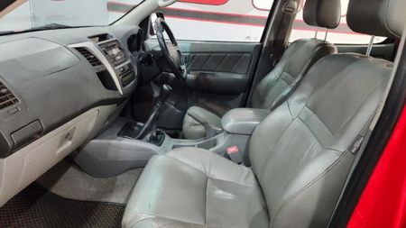 2010-Toyota-Hilux-30-D-4D-Raider-Raised-Body-Double-Cab_6