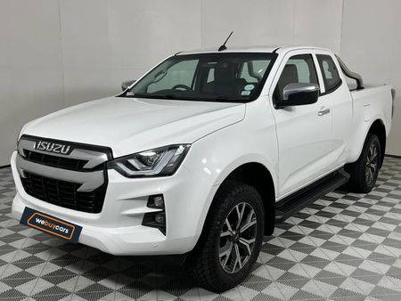 2023-Isuzu-D-Max-30-DDI-HR-ISE-NR-Auto-Extended-Cab_0