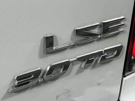 2023-Isuzu-D-Max-30-DDI-HR-ISE-NR-Auto-Extended-Cab_5