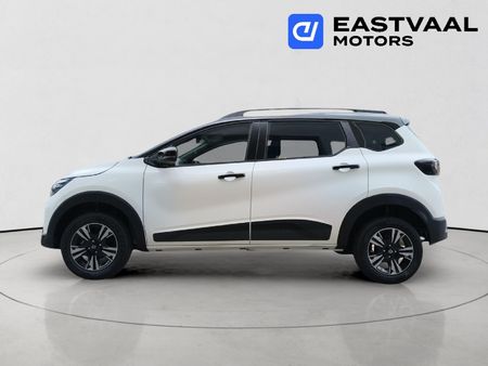 2026-Renault-Triber-10-Iconic-AMT-Auto_3