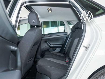 2026-Volkswagen-Polo-10-TSI-Life_12
