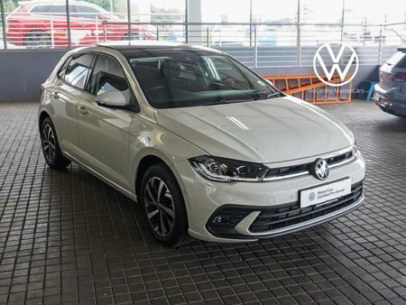 2026-Volkswagen-Polo-10-TSI-Life_16