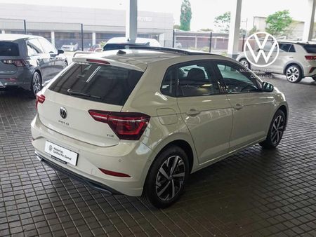 2026-Volkswagen-Polo-10-TSI-Life_17